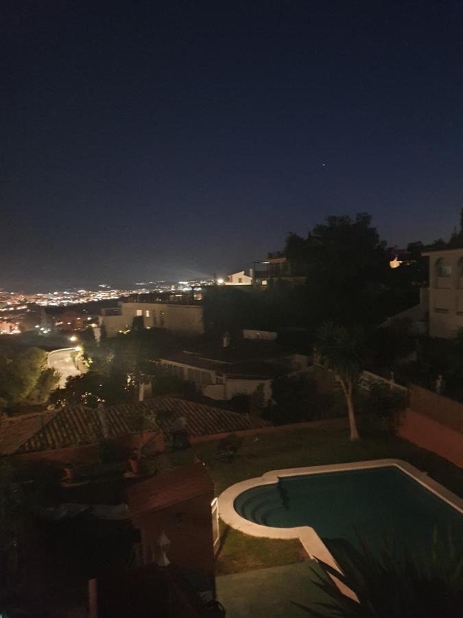 Cozy Rooms In Terraced House Fuengirola Bagian luar foto