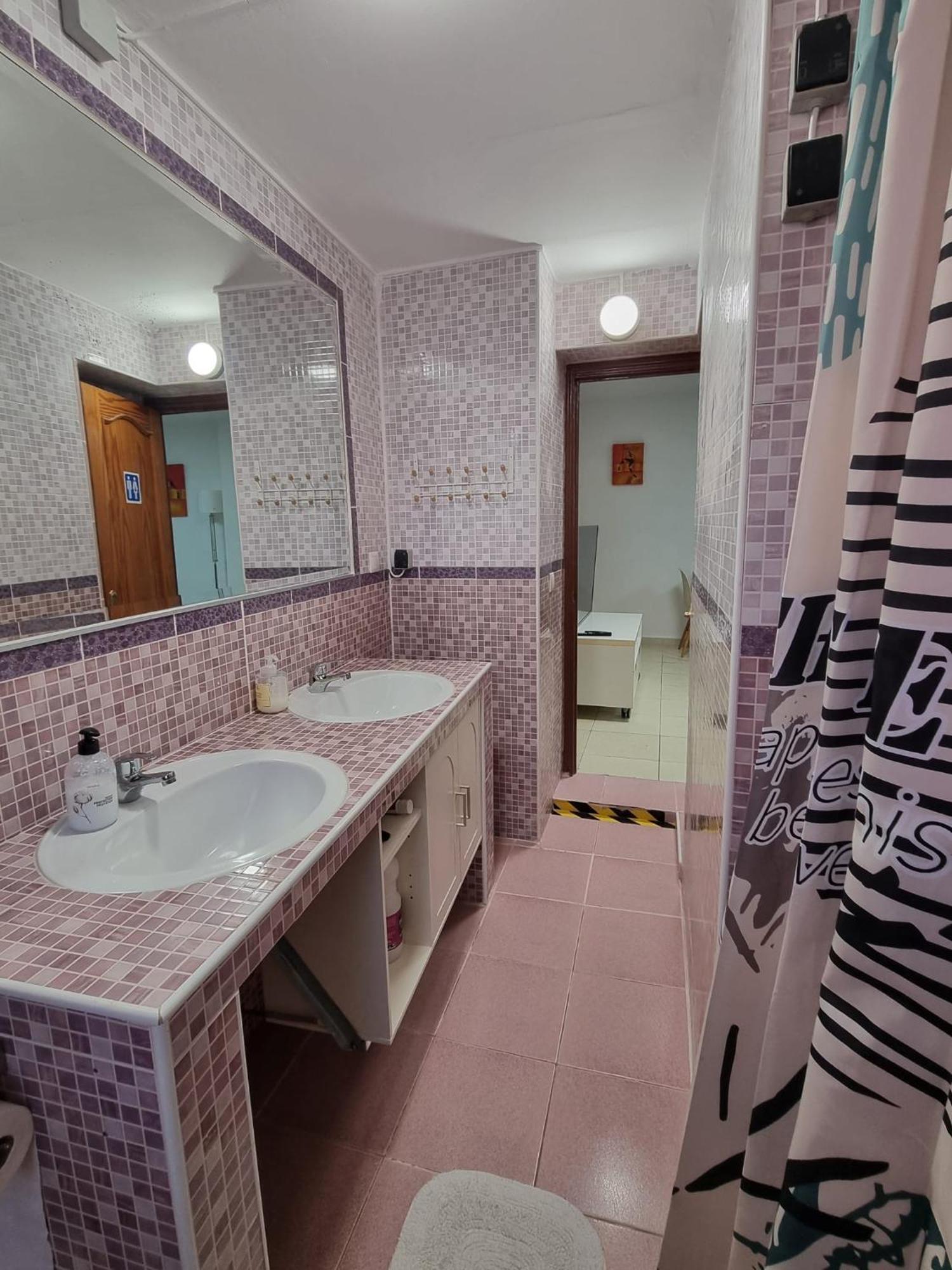 Cozy Rooms In Terraced House Fuengirola Bagian luar foto