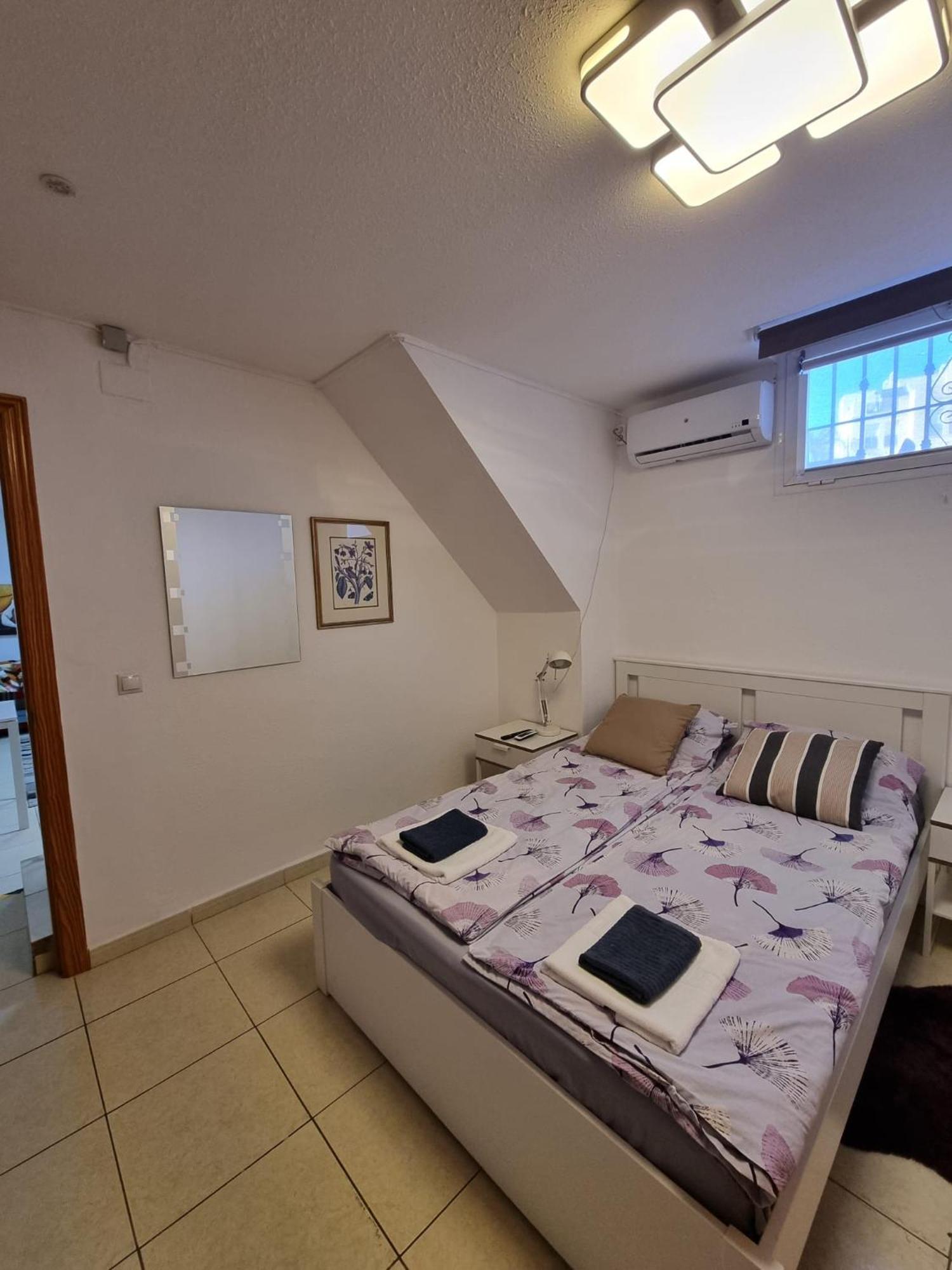 Cozy Rooms In Terraced House Fuengirola Bagian luar foto