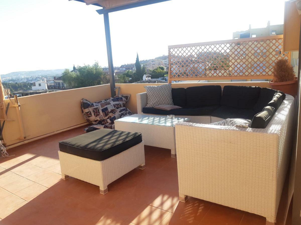 Cozy Rooms In Terraced House Fuengirola Bagian luar foto